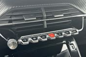 Peugeot 2008 Allure 1.2 PureTech EAT8
