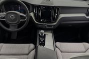 Volvo XC60 T8 Plug-In Hybrid AWD Ultra Dark aut