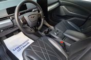 Ford Mustang Mach-E 75KWH Rwd