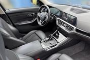 BMW Seria 3 320i