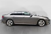 Audi A4 40 TDI S Line