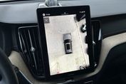 Volvo XC60 B5 B AWD Ultra Dark