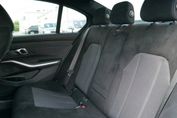 BMW Seria 3 318i M Sport aut