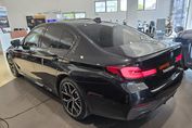 BMW Seria 5 540i xDrive mHEV aut