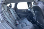 Volvo XC60 B4 B Plus Dark