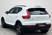 Volvo XC40 B3 Plus Dark