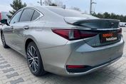 Lexus ES 300h Business Edition