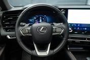 Lexus RX 350h Omotenashi