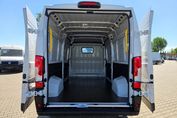 Peugeot Boxer BlueHDi L3H2