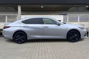 Lexus ES 300h F Sport Design
