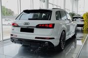 Audi Q7 50 TDI quattro S Line