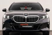 BMW Seria 5 Touring 520d xDrive M Sport