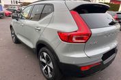 Volvo XC40 B3 Ultra Dark