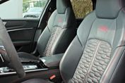 Audi A6 RS6 TFSI quattro Performance