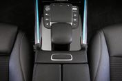 Mercedes GLB 200
