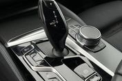 BMW Seria 5 530e xDrive M Sport sport-aut