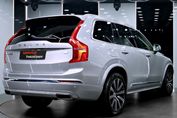 Volvo XC90 T8 Plug-In Hybrid AWD Inscription 7os
