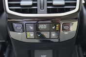Lexus RX 350h Omotenashi