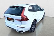 Volvo XC60 B5 B AWD Plus Dark aut
