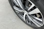 Peugeot 3008 Allure Pack 1.6 Hybrid e-EAT8 4x4