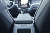 Volvo XC60 T8 Plug-In Hybrid AWD Ultra Black Edition aut