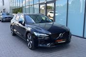 Volvo V60 T8 AWD Plug-In Hybrid Ultimate Dark