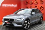 Volvo V60 Cross Country D4 Momentum Pro