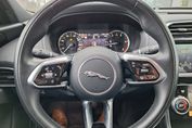Jaguar XE D200 AWD SE