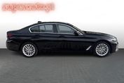 BMW Seria 5 530i xDrive Luxury Line
