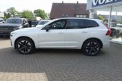 Volvo XC60 B5 AWD Plus Dark