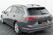 Volkswagen Golf 1.5 eTSI EVO Style DSG