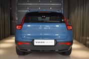 Volvo XC40 B3 Plus Dark