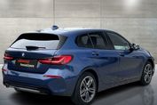 BMW Seria 1 118i Sport Line