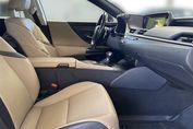 Lexus ES 300h Business Edition