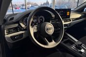 Audi A4 35 TFSI S Line