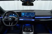 BMW Seria 5 Touring 520d xDrive M Sport