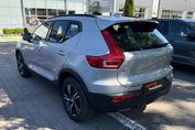 Volvo XC40 B3 Plus Dark