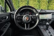 Porsche Macan T