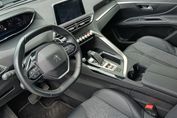 Peugeot 5008 1.6 Puretech Allure S&S EAT8