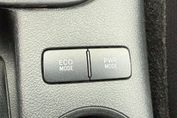Toyota HiLux Double Cab DLX 4x4