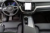Volvo XC60 T6 Plug-In Hybrid AWD Plus Dark aut