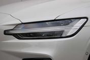 Volvo V60 T6 AWD Plug-In Hybrid Plus Dark