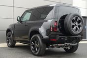 Land Rover Defender 90 D250 X-Dynamic SE