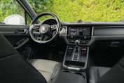Porsche Macan Standard