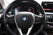 BMW Seria 5 520d xDrive Luxury Line Touring