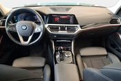 BMW Seria 3 318i aut