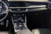 Alfa Romeo Stelvio 2.0 Turbo Executive Q4 aut
