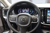 Volvo V60 T6 AWD Plug-In Hybrid Core