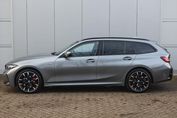 BMW Seria 3 Touring 330d xDrive M Sport