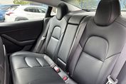 Tesla Model 3 RWD